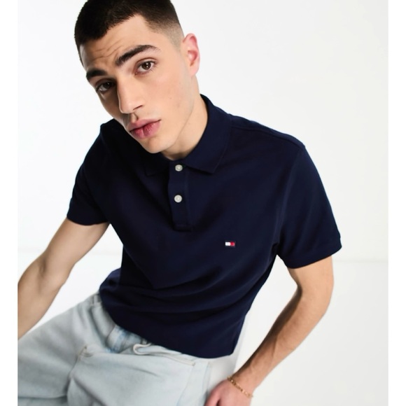 TOMMY HILFIGER • Navy Blue Classic Short Sleeve Polo Shirt - Picture 14 of 16